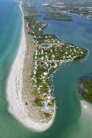 Abundant wildlife and diverse ecosystems can be enjoyed within the 1,600 acres of beaches, tidal marshes and nature trails that make up beautiful anastasia state park. Little Gasparilla Island Gasparilla Island Little Gasparilla Island Vacation Spots