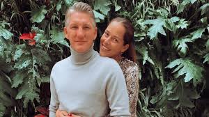 See more of bastian schweinsteiger on facebook. Weihnachten News So Feiern Die Sportstars Weihnachten Fussball News Sky Sport