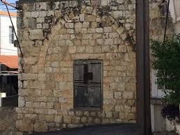 من البيوت القديمة في دبل جنوب لبنان old houses home decor house