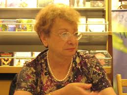 Entfernungsrechner zeigt die entfernung zwischen ada und münchen und stellt die fahrstrecke auf einer karte dar. Ada Zapperi Zucker Wikipedia