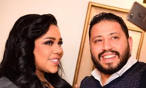 ضمن سياق البحث من هو زوج شيماء سيف ويكيبيديا، تطرقنا للحديث عن أعمال الفنانة شيما وهي: Ø·Ù„Ø§Ù‚ Ø´ÙŠÙ…Ø§Ø¡ Ø³ÙŠÙ ÙŠ Ø«ÙŠØ± Ø§Ù„Ø¬Ø¯Ù„ ÙˆØªØ¹Ù„ÙŠÙ‚ ØºÙŠØ± Ù…ØªÙˆÙ‚Ø¹ Ù…Ù†Ù‡Ø§ Al Arrab Ø§Ù„Ø¹Ø±Ø§Ø¨