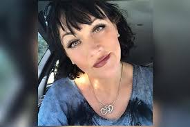 Born in chicago in the 1960s and raised in southern california, samantha markle is an author, screenwriter. Static Standard Co Uk S3fs Public Thumbnails Im