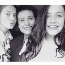 Nikki McIntyre (@nikkimclocks)