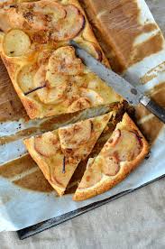 Tarte Fine Aux Poires Et Brisures De Speculoos Recette Tangerine Zest Recette Tarte Fine Alimentation Recettes De Cuisine