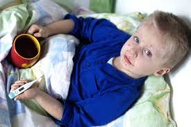 En los niños sanos su organismo combate la varicela y el tratamiento se dirige a aliviar los síntomas. De Ce SÄƒ Nu IeÈ™i AfarÄƒ Cand Ai VaricelÄƒ Totul Despre Mame
