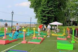 Top 10 Unconventional Dining Options With Families In And Around Louisville Ky Louisville Family Fun Frugal Family Fun Family Fun Frugal Family