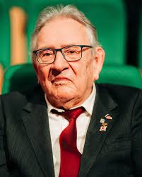 DLA NICH HONOROWY PIERWSZY RZĄD! 🇵🇱 To był wyjątkowy wieczór Gali Nagrody  BohaterONy 2025, podczas którego tak wielu Powstańców Warszawskich  zaszczyciło nas swoją obecnością. Ogromnie cieszymy się, że mogliśmy  spędzić ten czas