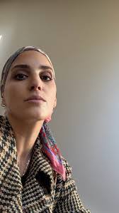 Meredith Mays's Instagram, Twitter & Facebook