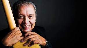 Since 2003 he has been a commander of the order of merit, an honor bestowed on him by the portuguese president jorge sampaio. Fernando Tordo Canta Musicas De Ary Dos Santos Em Olhao