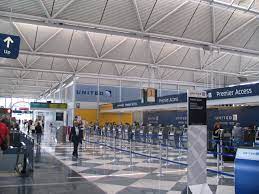 United Airlines Terminal 1 United Airlines' Rebranding Of Terminal 1 At Chicago O'hare Airport -  Frequently Flying