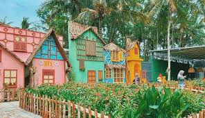Anda bisa masuk melalui gang yang berada persis di seberang lippo plaza. Lokasi Dan Harga Tiket Masuk Dira Park Garden And Resto Ambulu Jember Serunya Menikmati Liburan Serasa Di Belanda Daka Tour