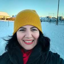 Eva Green estuvo presenten el festival de Venecia, y a pesar de que le  dijeron que no se podía, ella se tomó unos minutos para saludar y tomarse  fotos con la gente