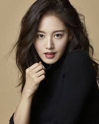 q u o t e s«さんはInstagramを利用しています:「awesome~ vangawayo Veronica PARK yeo! •  K-actress: @_kimjaekyung_ ❤️ • #kdrama #kactress #koreandrama  #koreanactress #hallyu #kimjaekyung…」