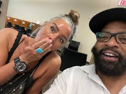 We just applied for our marriage lisence at the County Clerks Office!