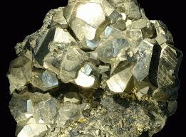 This allows the gold to separate from other sediment. Pyrite Vs Gold How To Spot The Difference