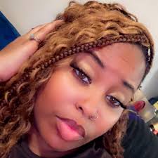 Who are photographers in the DFW area?