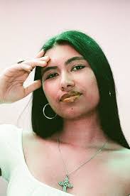 Amber Lima's Instagram, Twitter & Facebook