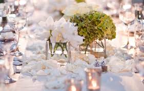 Having a beach wedding and hoping to find the perfect centerpiece? Wedding Santa Barbara Chic Halberg Photographers Rustic Elegant Outdoor Beach Wedding Table Setting
