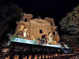 C I Inmaculada Concepcion De Santa Iglesia Catedral Ingresando A La Recoleccionfotografia Holly Week Semana Santa Guatemala Cuaresma Procesiones Adorno Inciens