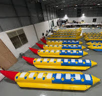 8 Person 0.9mm PVC Tarpaulin Customized Inflatable Banana ...