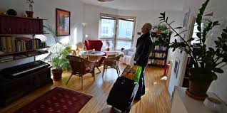 Wer seine wohnung ganz oder teilweise über onlineportale vermietet, muss diese einnahmen beim das bundeszentralamt für steuern hat etwa airbnb im frühling 2018 zur herausgabe von. Gesetz In Niedersachsen Neue Regeln Gegen Airbnb Vermietungen