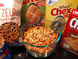 1 bag plain bagel chips (broken to pieces). Chex Mix Never Goes Out Of Style