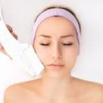 La luce pulsata sul viso. Ci sono effetti collaterali?