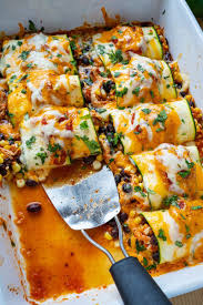 Zucchini Enchilada Roll Ups Recipe In 2020 Recipes Cooking Recipes Food