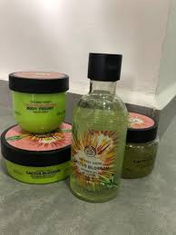 An enriched body butter with cactus flower extract and shea butter that leaves the skin softer and smoother. The Body Shop Cactus Blossom Body Yogurt Shower Gel Body Butter Gel Body Scrub Health Beauty Bath Body On Carousell