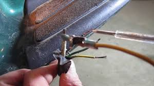 I have a 2012 crestliner boat and trailer, it has 8 wires going into a 4 prong plug, i would like to know what the 3 white wires go to. How To Test And Wire Trailer Lights Using A Hopkins 4 Flat Connector Set Diy Chevy Gmc Youtube