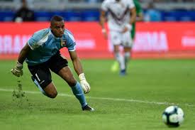 Wuilker fariñez #1 de america | millonarios. Official Rc Lens Land Goalkeeper Wuilker Farinez On Loan From Millonarios Get French Football News