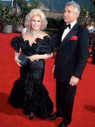 Nascido em bad kreuznach, alemanha, em 1980, foi adotado, já adulto, pela princesa maria augusta. Zsa Zsa Gaborand Frederic Prinz Von Anhalt S Adopted Son Dies People Com
