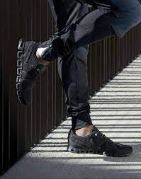 On Cloud Shoes Review Light As A Feather Sturdy Support Black Running Shoes All Black Running Shoes Cushioned Running Shoes