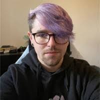 Ollie Briggs's Instagram, Twitter & Facebook