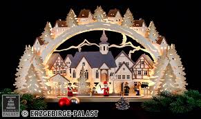 The arch has found many lovers from all over the world during the last century. Candle Arch Christmas Time 72 41 7 Cm 28 3 16 1 2 8in By Tietze Erzgebirgsdesign