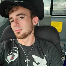 Is a V8 engine significantly more powerful than a V6?