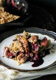 Apple Berry Crisp Bakerita Recipe Berry Crisp Apple And Berry Crumble Berry Cobbler Recipes