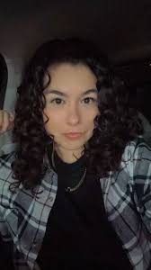 It's hard out here for us Latina girlies 😭 #flannelseason #leanlikeacholo  #cholavibes #fallfashion