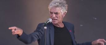 Actif entre 1977 et 1981, il est formé par philippe pascal, franck darcel , pierre thomas et christian dargelos. Deces De Philippe Pascal Chanteur Emblematique De Marquis De Sade