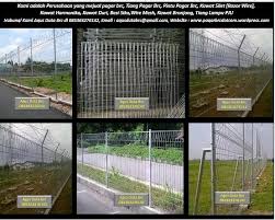 Selain besi tempa atau besi cor, besi siku juga kerap dimanfaatkan sebagai material pembuatan pagar rumah. Jual Pagar Brc Tiang Pagar Brc Pintu Pagar Brc Kawat Silet Kawat Harmonika Kawat Duri Tiang Pju Besi Siku Wiremesh Di Lapak Agus Duta Brc Bukalapak