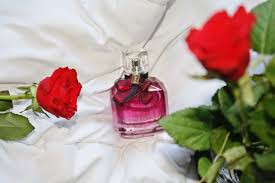 Epingle Sur Parfums