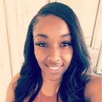 Stephanie Nickles's Instagram, Twitter & Facebook