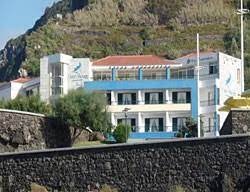 Situated on the waterfront, this hotel is 0.2 mi (0.3 km) from porto moniz natural pools and 2.2 mi (3.5 km) from laurisilva of madeira. Hotel Euro Moniz Inn Porto Moniz Madeira