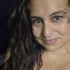 Who can paint the rock at Lakeside Academy?