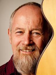 Irish balladeer Denis Mc Laughlin