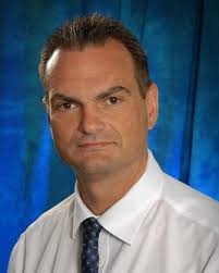 Members of Cayman's insurance industry have paid tribute to Gordon Rowell,  who passed away last week at the age of 59. He headed the Cayman Islands  Monetary Authority's Insurance Supervision Division from