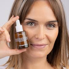 Serum anti-aging cu Vitamina C