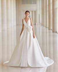 Más de 120 tiendas expertas en vestidos de novia y sus opiniones, aquí. Ubal Aire Barcelona Vestidos De Novia O Fiesta Para Estar Perfecta