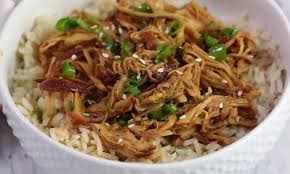 Sortez Votre Mijoteuse Car Mon Poulet Effiloche Au Miel Et A L Ail Ravira Vos Papilles Recette Volaille Recettes De Cuisine Recette