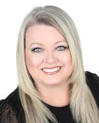 Tammy Bolton's Instagram, Twitter & Facebook